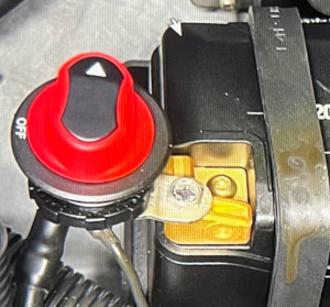 macsboost battery mounted cut off switch