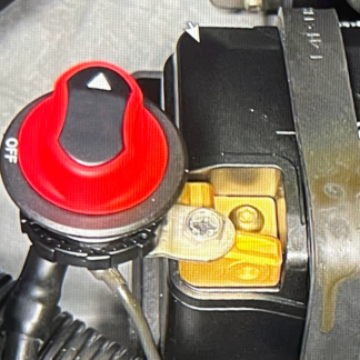 macsboost battery mounted cut off switch